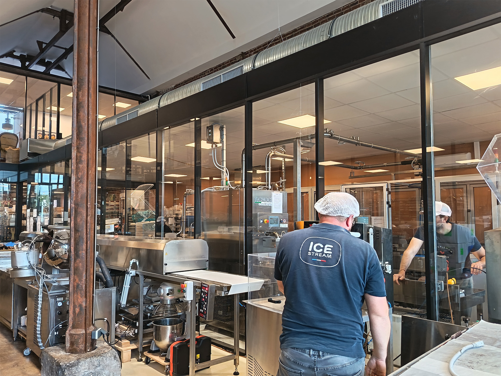 icestream-climatisation-centrale-atelier-de-production-de-chocolat icestream climatisation centrale atelier de production de chocolat